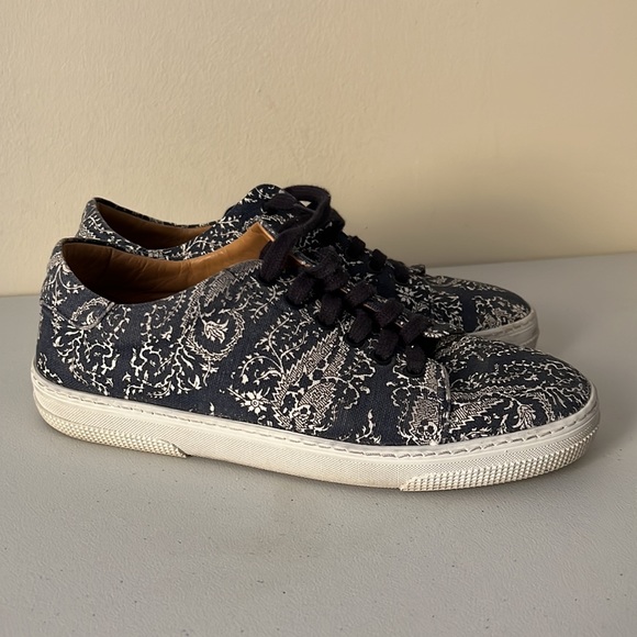 A.P.C. Marine Blue Print Canvas Shoes - Picture 2 of 9